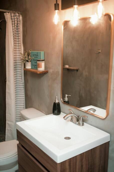 Charming 3Br Oasis, 5 Min Fr Usa - Ac In Every Rm ซิวดัด ฮัวเรซ ภายนอก รูปภาพ
